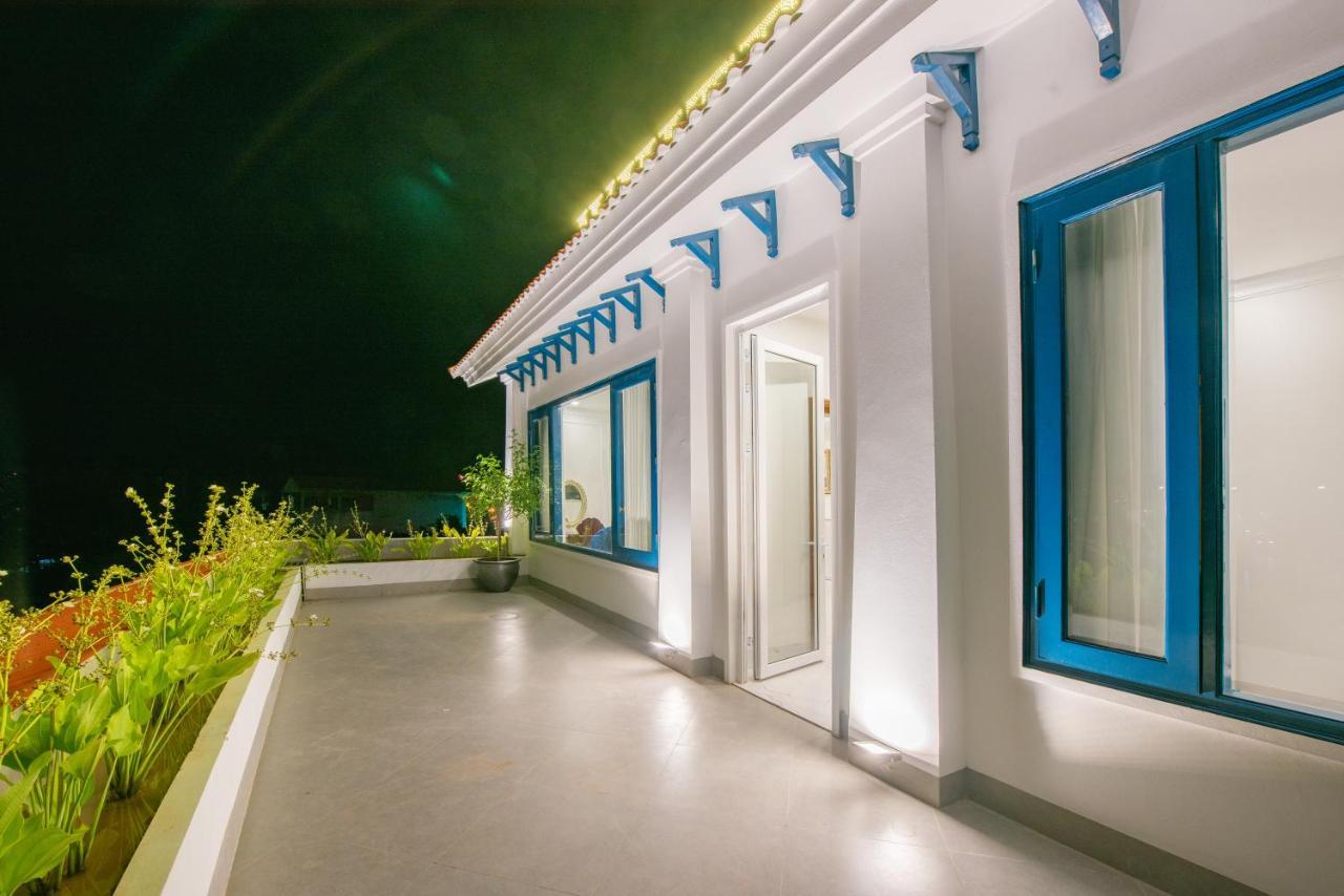 White Hotel ランソン市 エクステリア 写真