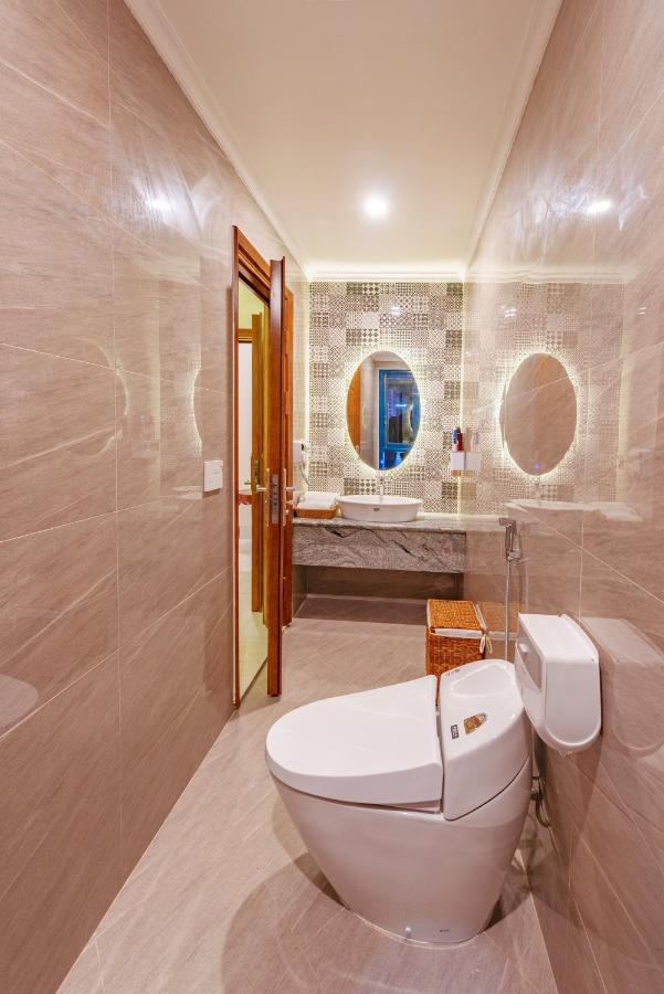 White Hotel ランソン市 エクステリア 写真