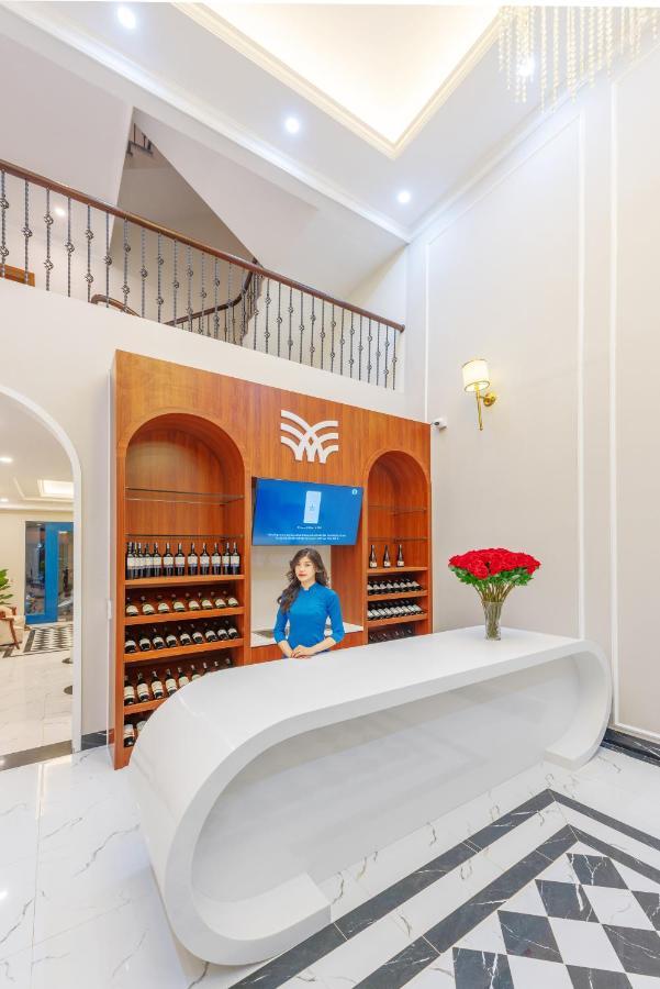 White Hotel ランソン市 エクステリア 写真