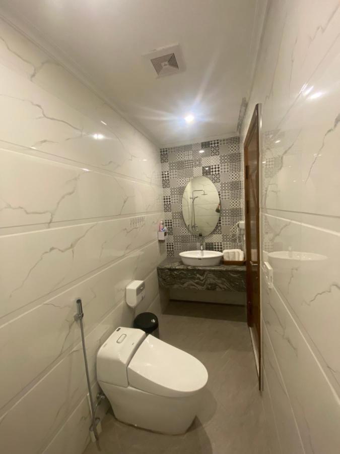 White Hotel ランソン市 エクステリア 写真